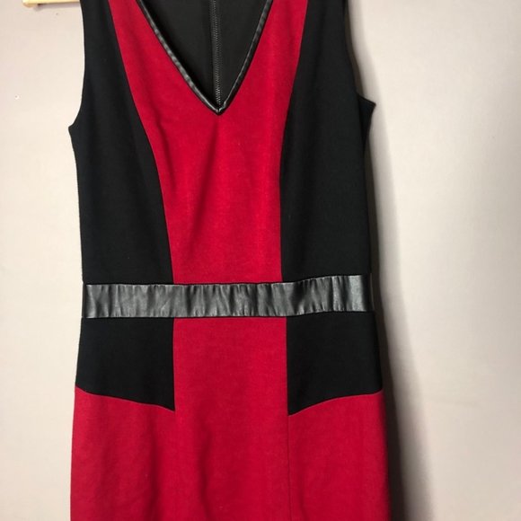 Cynthia Steffens black red sheath dress 0 - Picture 3 of 8